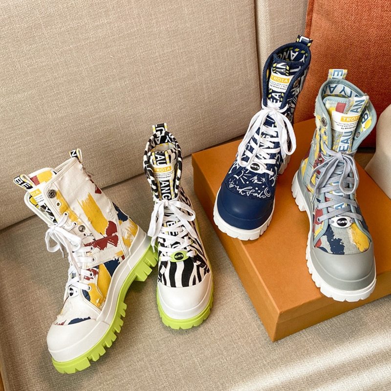 Canvas graffiti boots