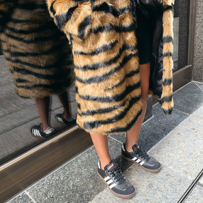 Faux Fur Coat With Tiger Pattern Fur And Long Artificial Hair