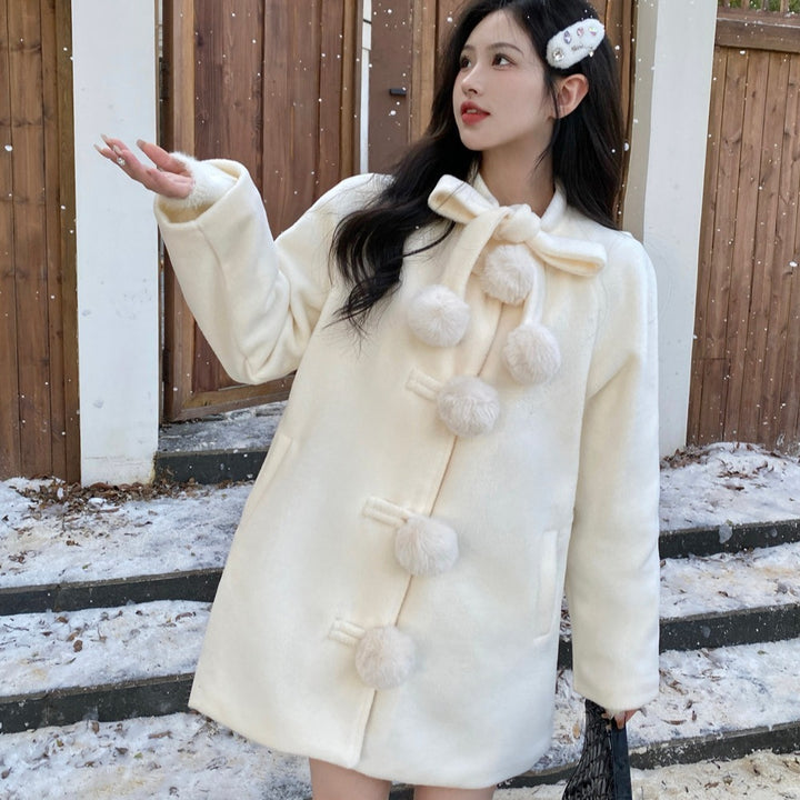 Plush White Coat - Stylish Fur Coat - Shop Swazeyfit