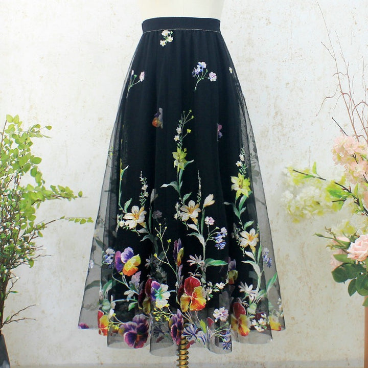 Luxurious Exquisite Fabric Blends Flower Embroidery Skirt