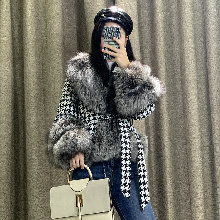 Women's Fur Coat - Elegant Winter Coat - Shop Swazeyfit