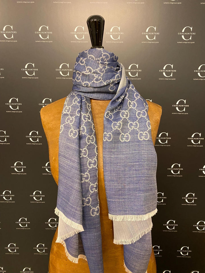 Authentic Fashion Designer Gucci Wool and silk scarf